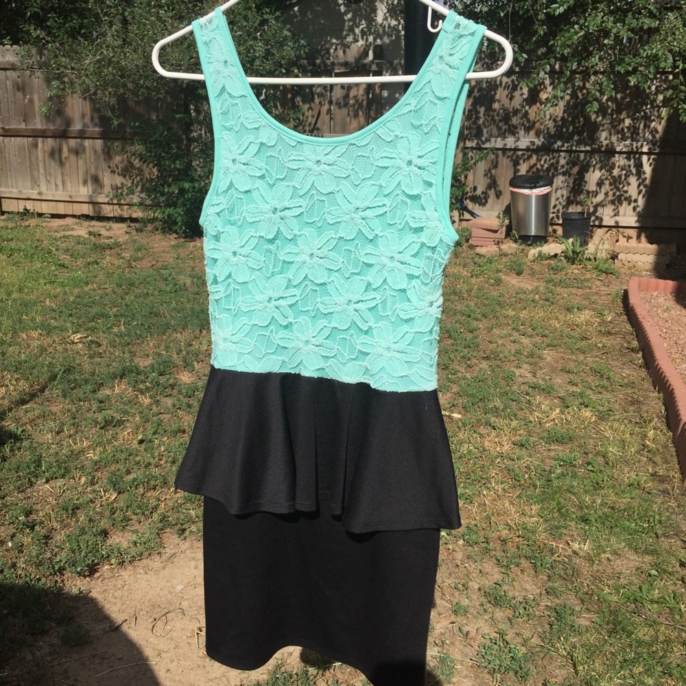 Black and Mint Green Dress 👗